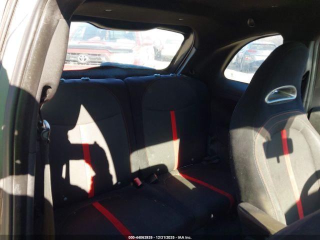 FIAT 500 Abarth Image 5