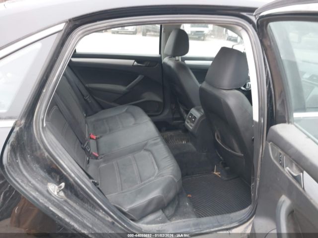 Volkswagen Passat 2.5l Se Image 2