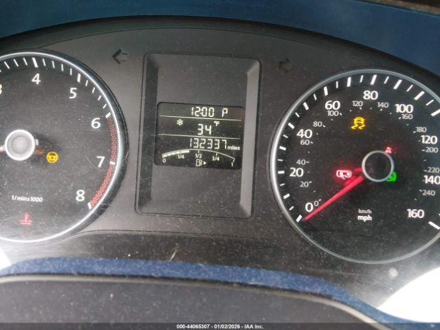 Volkswagen Jetta 1.8t Se Image 7