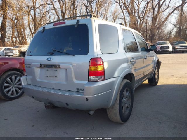 Ford Escape Limited Image 4