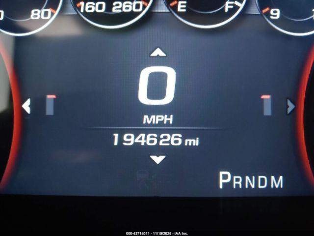 GMC Yukon Denali Image 2