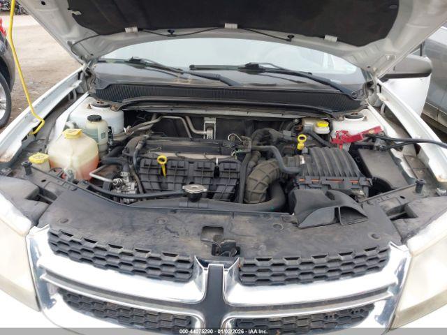 Dodge Avenger Se Image 9