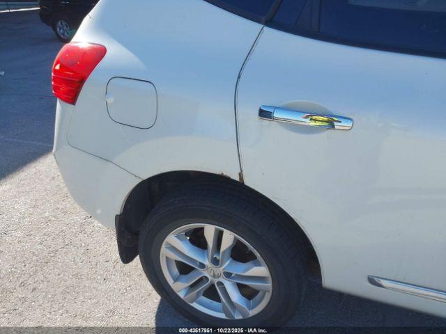 Nissan Rogue Sv Image 8