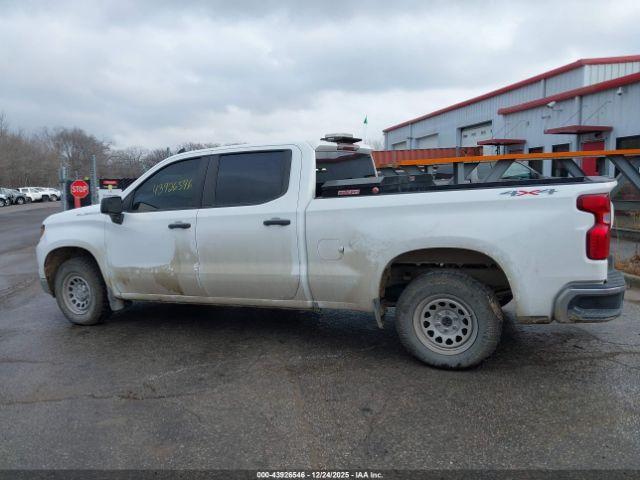 Chevrolet Silverado 1500 4wd  Standard Bed Wt Image 9