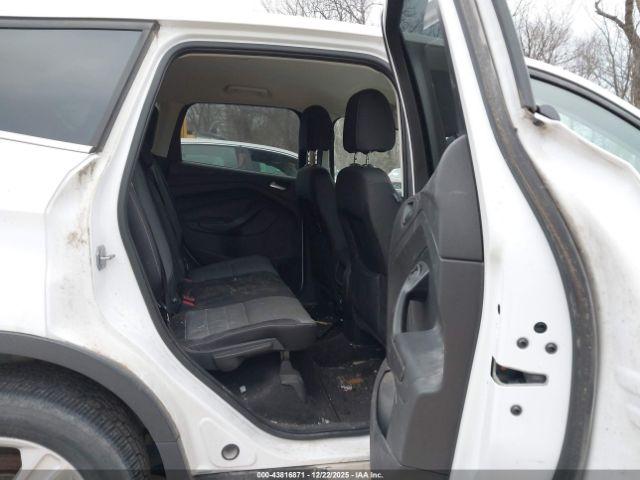 Ford Escape Se Image 2