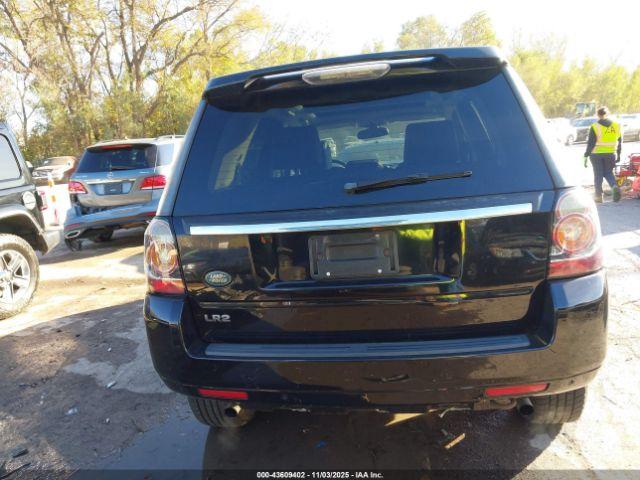 Land Rover LR2 Image 11