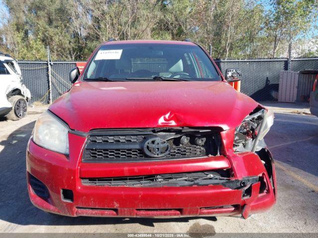 Toyota RAV4 Image 15