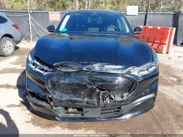 Ford Mustang Premium Image 5