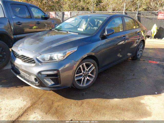 Kia Forte S Image 4
