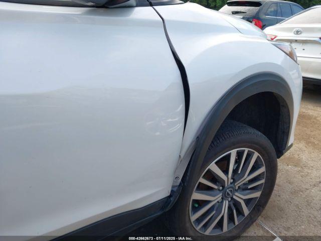 Nissan Kicks Sv Xtronic Cvt Image 4
