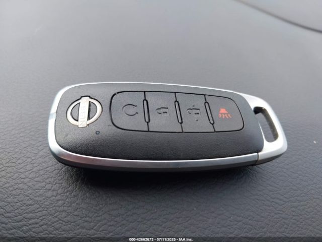 Nissan Kicks Sv Xtronic Cvt Image 8