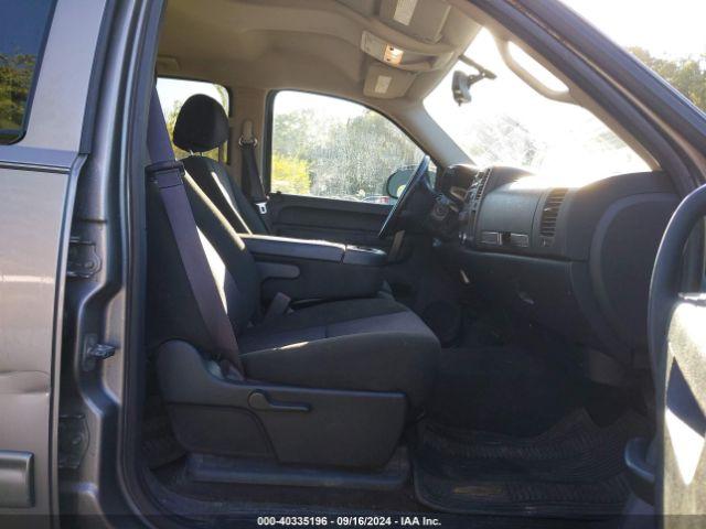 Chevrolet Silverado 2500 Lt Image 7