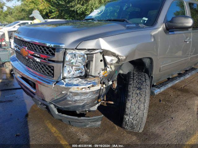 Chevrolet Silverado 2500 Lt Image 10
