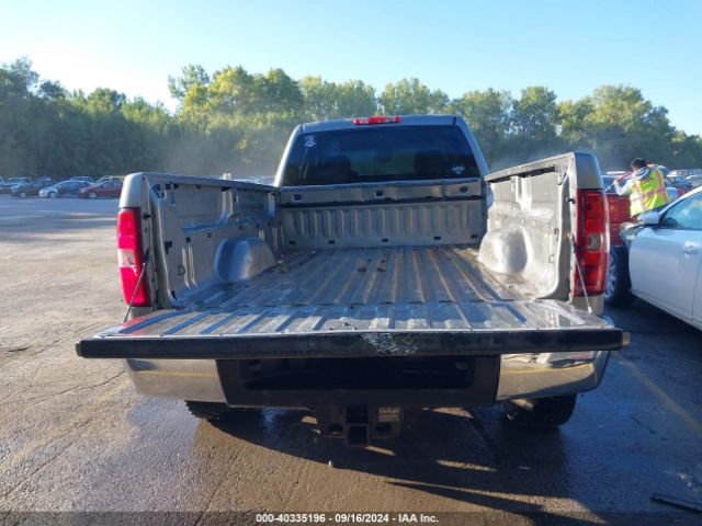 Chevrolet Silverado 2500 Lt Image 14