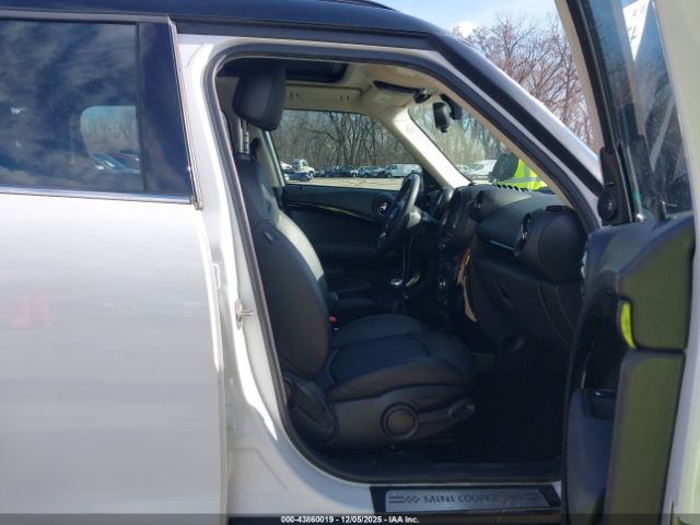 MINI Countryman Cooper S Image 17