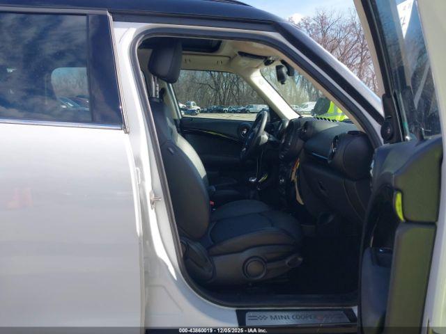 MINI Countryman Cooper S Image 17