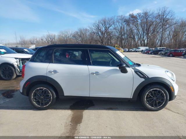 MINI Countryman Cooper S Image 12