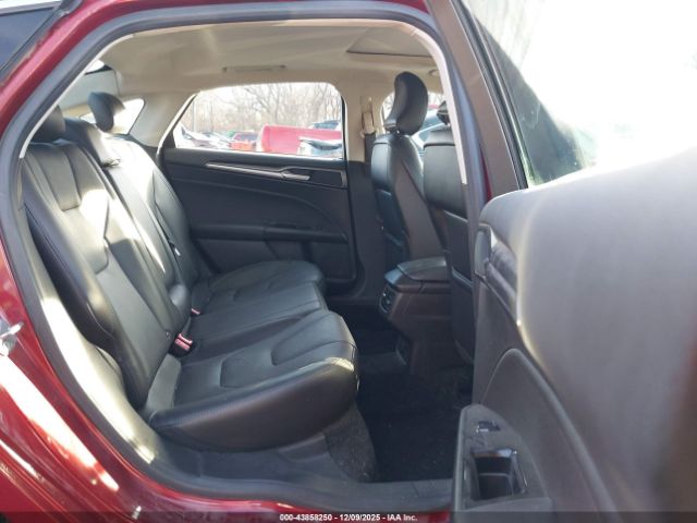 Ford Fusion Titanium Image 11