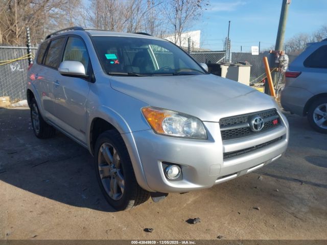 Toyota RAV4 Sport V6 Image 1