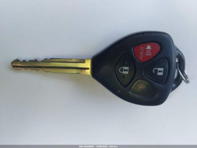 Toyota RAV4 Sport V6 Image 12