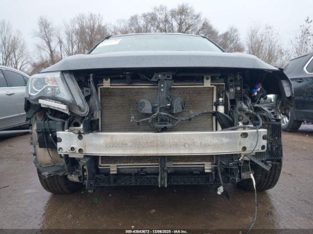 Nissan Pathfinder Sl Image 6