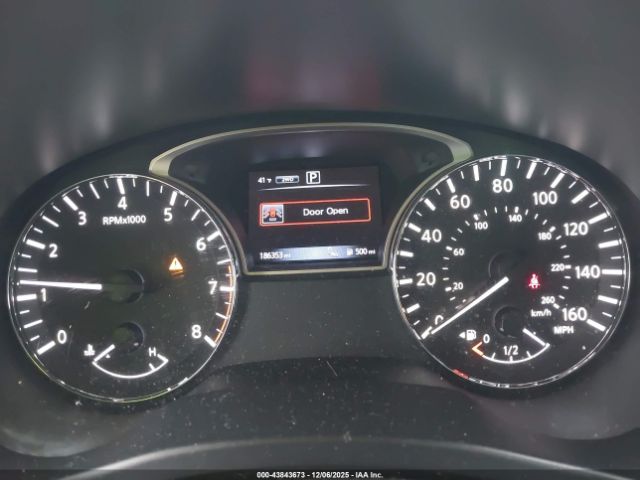 Nissan Pathfinder Sl Image 5