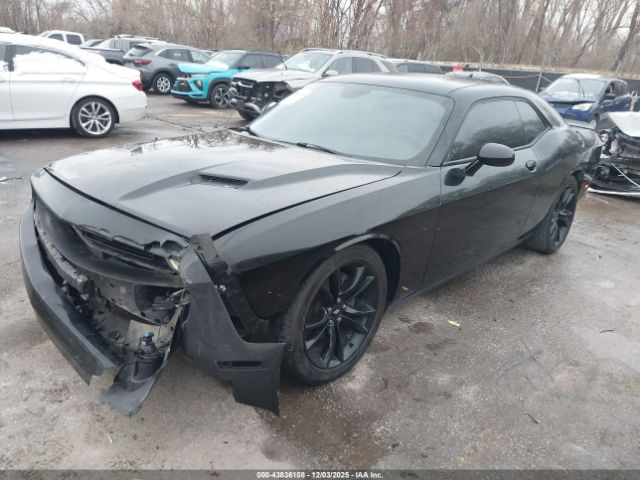 Dodge Challenger Sxt Plus Image 2