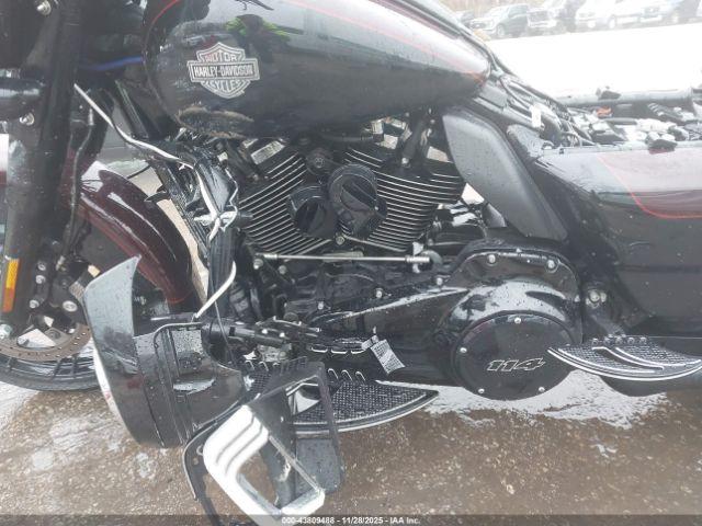 Harley-Davidson Flhxs Image 8