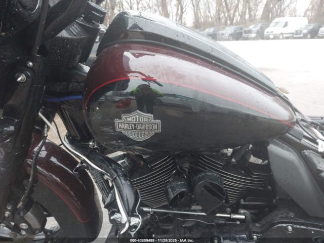 Harley-Davidson Flhxs Image 15