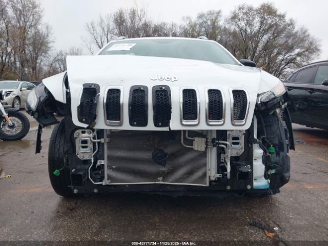 Jeep Cherokee Latitude Fwd Image 5