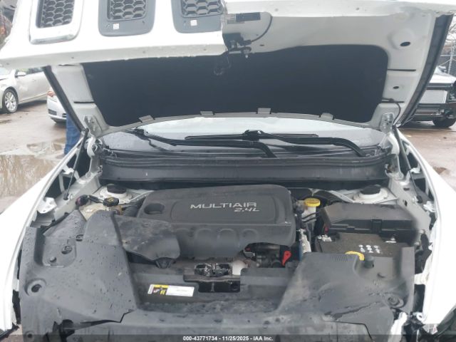 Jeep Cherokee Latitude Fwd Image 8