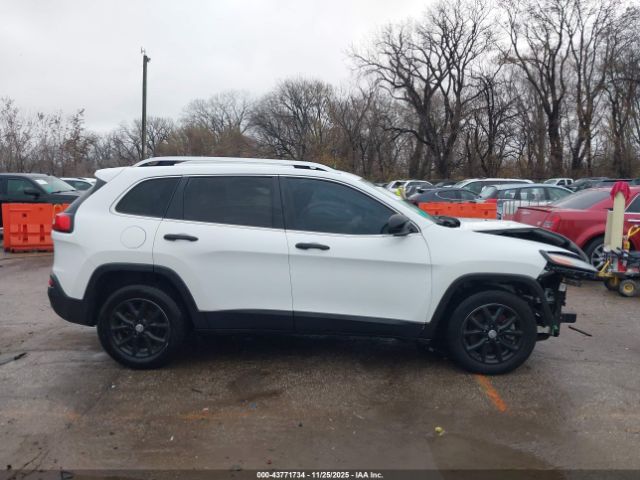 Jeep Cherokee Latitude Fwd Image 7