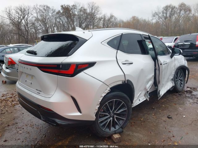 Lexus NX Premium Image 4