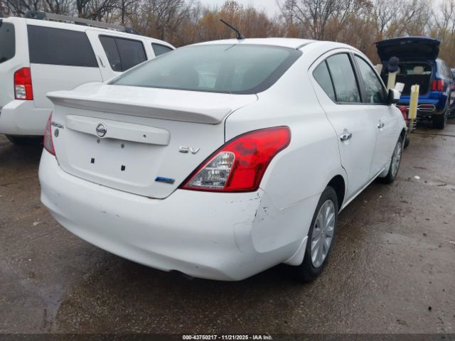 Nissan Versa 1.6 Sv Image 12