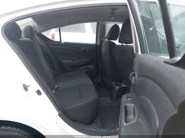 Nissan Versa 1.6 Sv Image 5