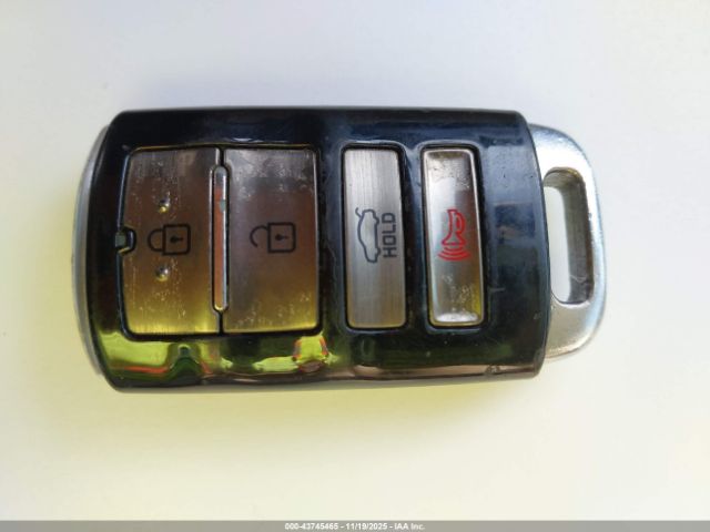 Kia Cadenza Premium Image 9