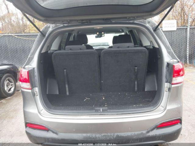 Kia Sorento 2.4l Lx Image 2