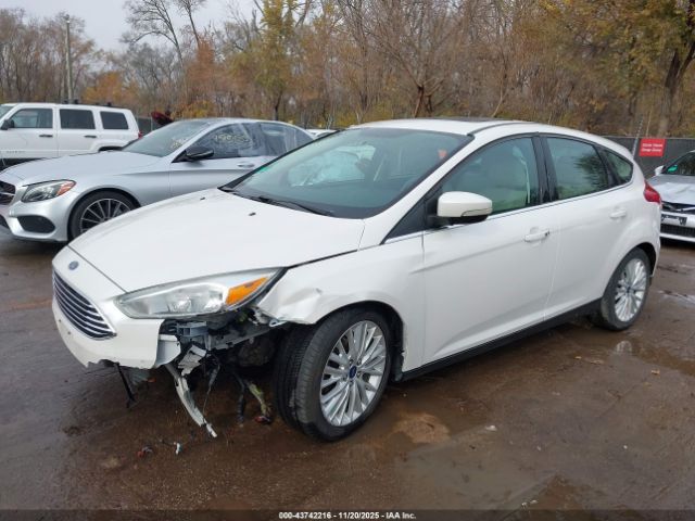 Ford Focus Titanium Image 3