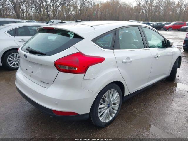 Ford Focus Titanium Image 5