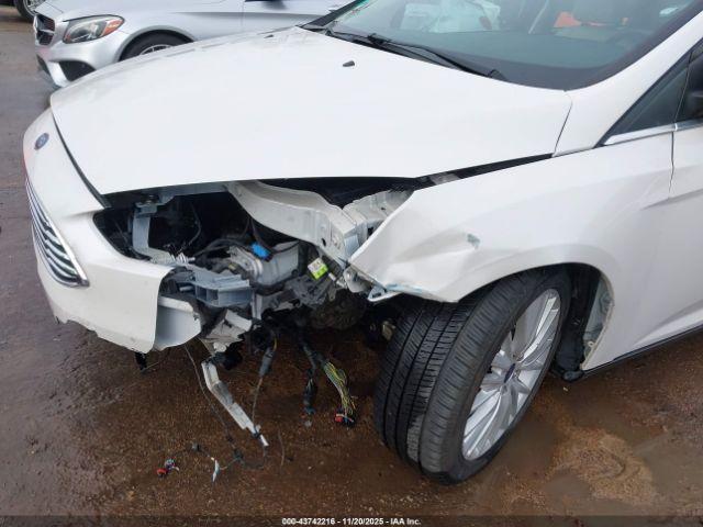 Ford Focus Titanium Image 7