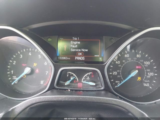 Ford Focus Titanium Image 8