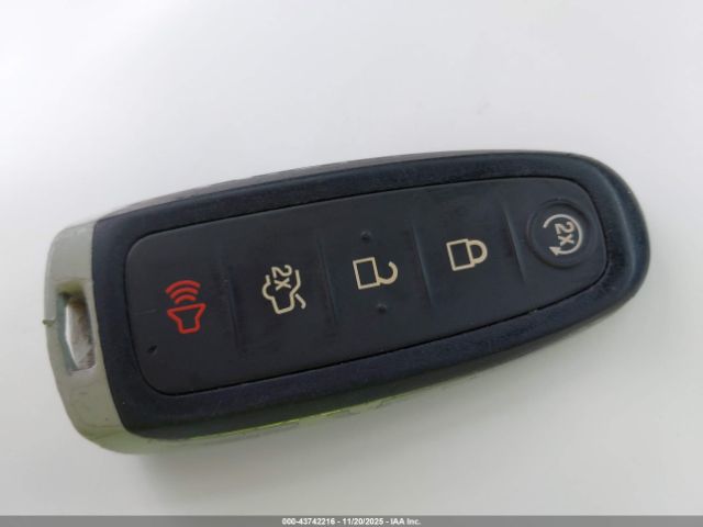 Ford Focus Titanium Image 10