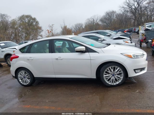 Ford Focus Titanium Image 17