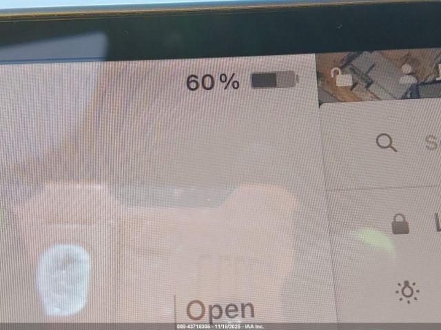 Tesla Model 3 Long Range Dual Motor All-wheel Drive Image 7