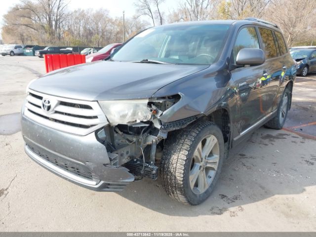 Toyota Highlander Limited V6 Image 15