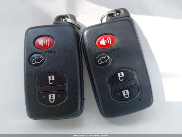 Toyota Highlander Limited V6 Image 17