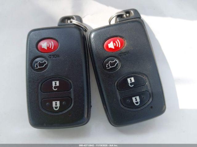 Toyota Highlander Limited V6 Image 17