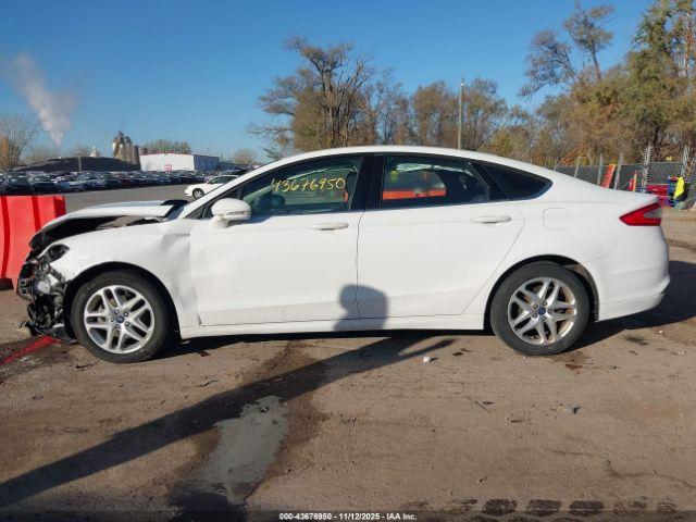 Ford Fusion Se Image 3