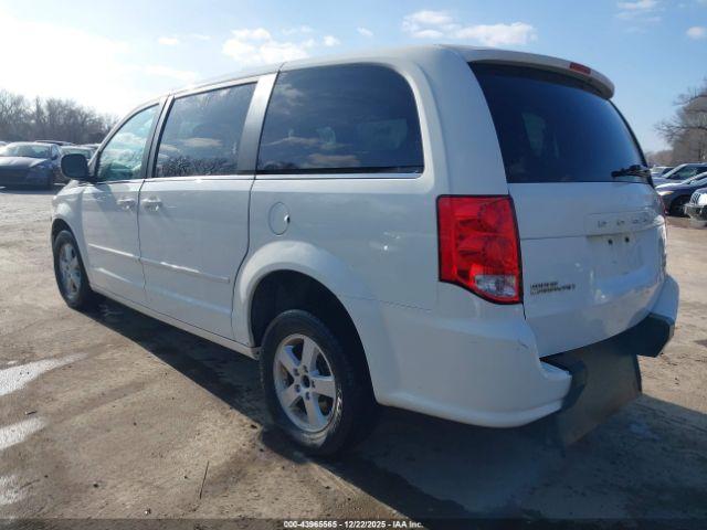 Dodge Grand Caravan Crew Image 5