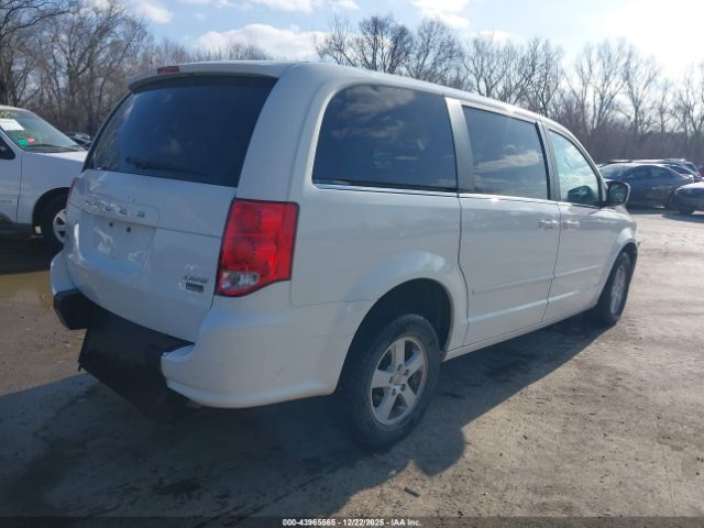 Dodge Grand Caravan Crew Image 13
